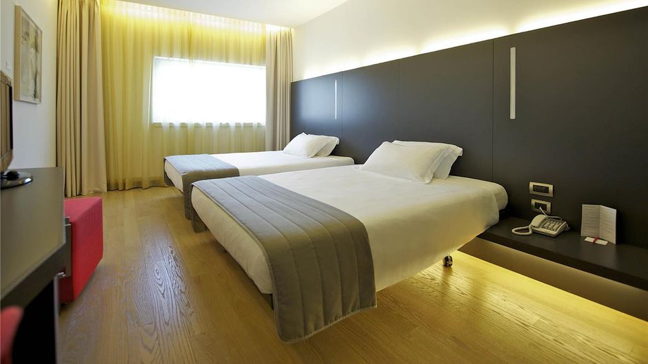 Mercure Nerocubo Rovereto Room