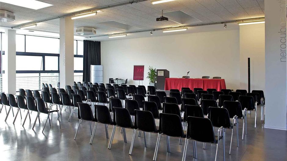 Mercure Nerocubo Rovereto Meeting