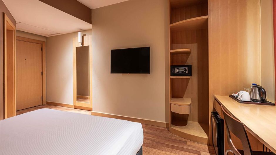 Ibis Riyadh Olaya Street Room