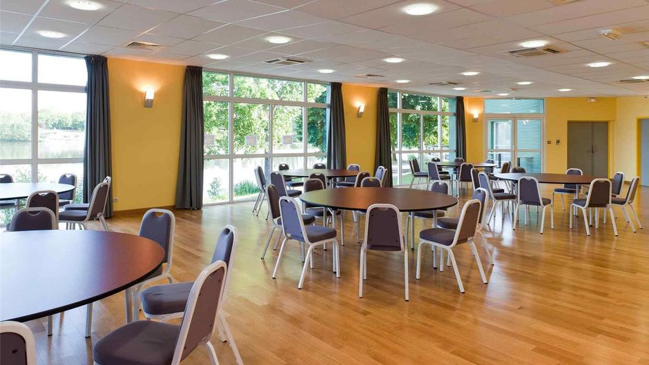 Ibis Styles Bourbon Lancy Meeting