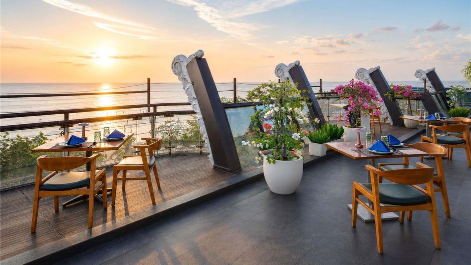 The Kuta Beach Heritage Hotel Bali Exterior
