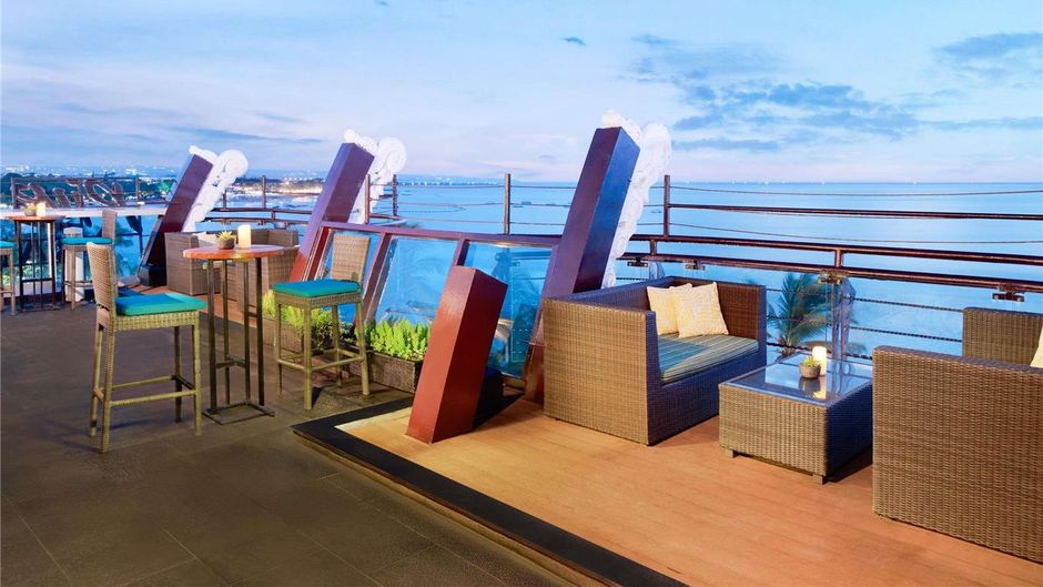 The Kuta Beach Heritage Hotel Bali Restaurant
