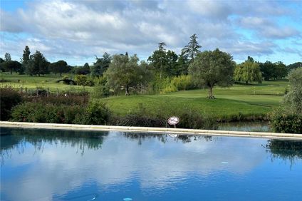 Mercure Toulouse Golf de Seilh