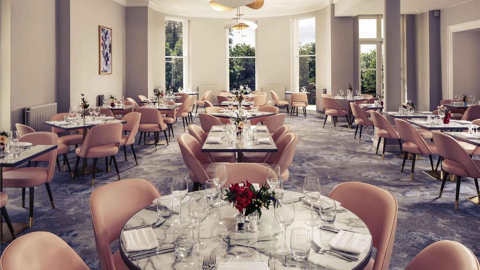 Mercure Gloucester Bowden Hall Hotel Restaurant