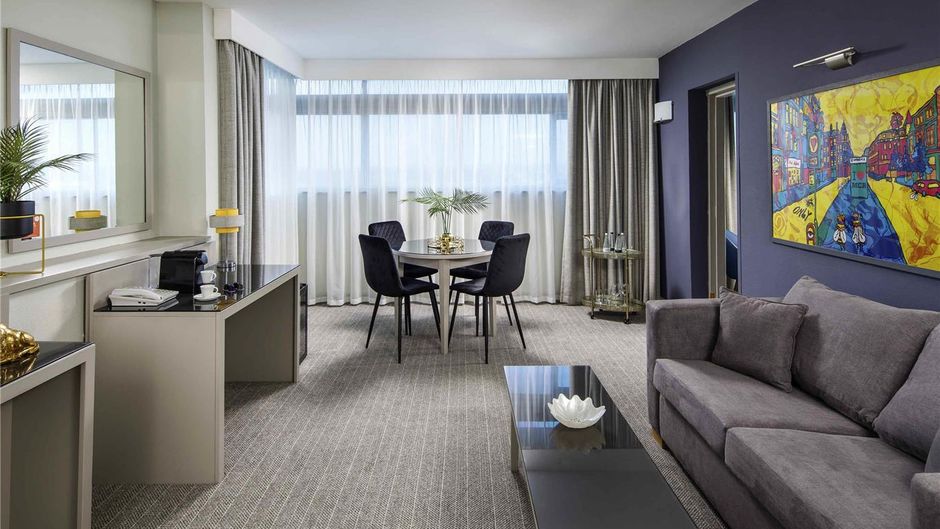 Mercure Manchester Piccadilly Hotel Room