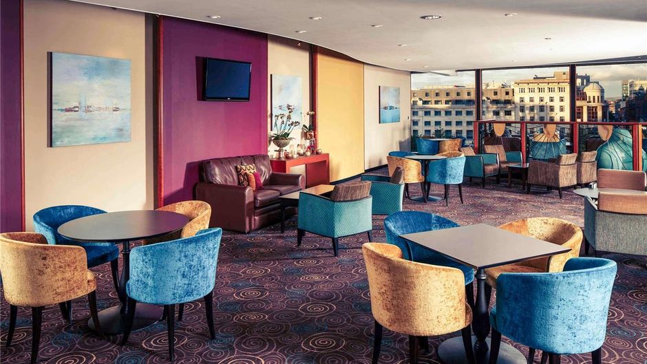 Mercure Manchester Piccadilly Hotel Exterior