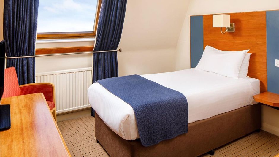Mercure Bolton Georgian House Room