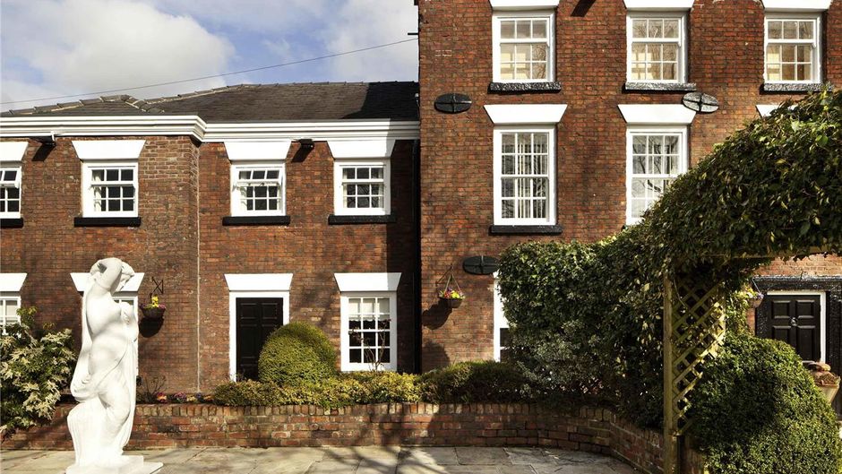 Mercure Bolton Georgian House Exterior