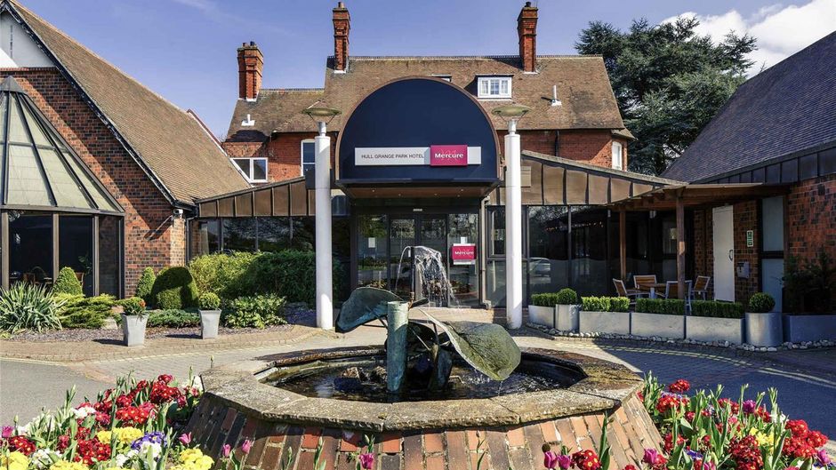 Mercure Hull Grange Park Hotel Exterior