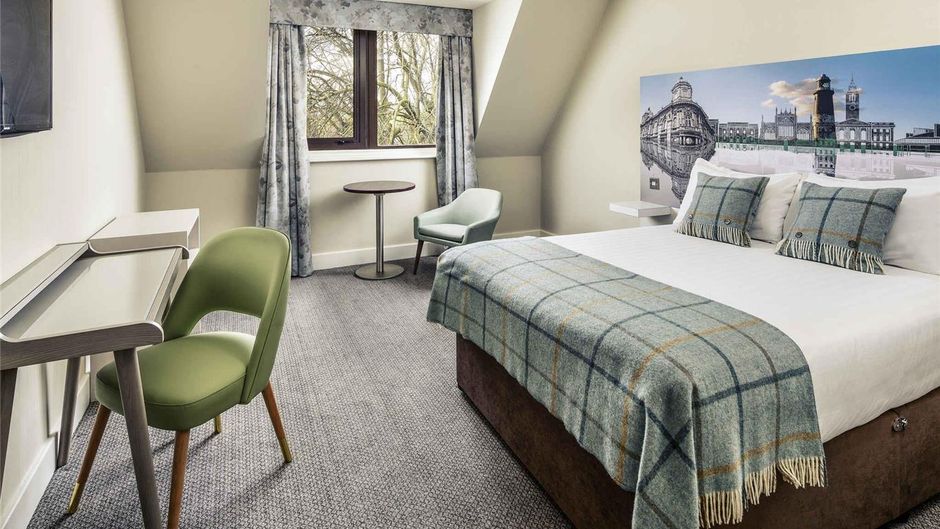 Mercure Hull Grange Park Hotel Room