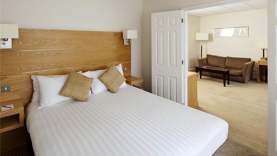Mercure Hull Grange Park Hotel Room