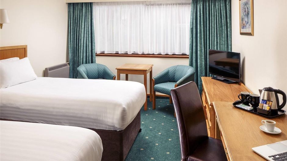 Mercure Livingston Hotel Room