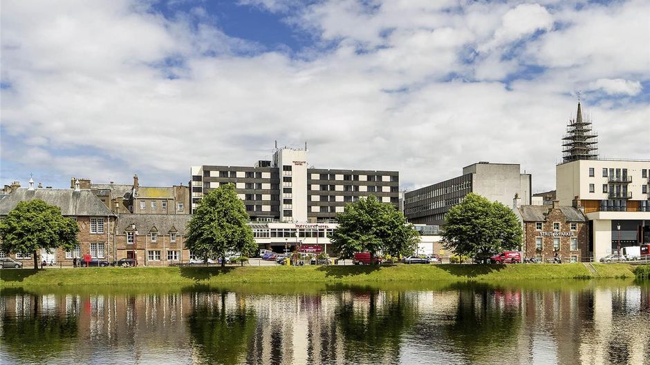 Mercure Inverness Hotel Exterior