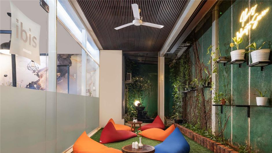 Ibis Jakarta Senen Restaurant