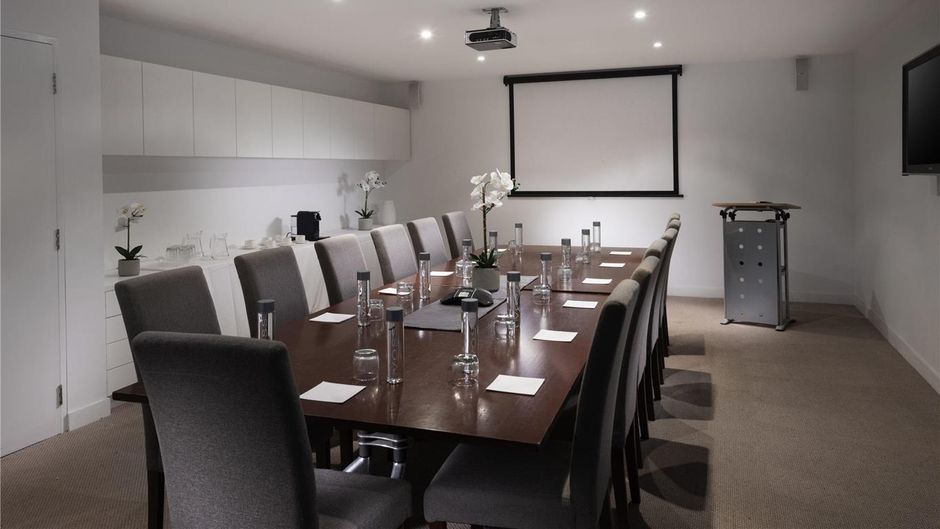 Grand Mercure Apartments Magnetic Island Meeting