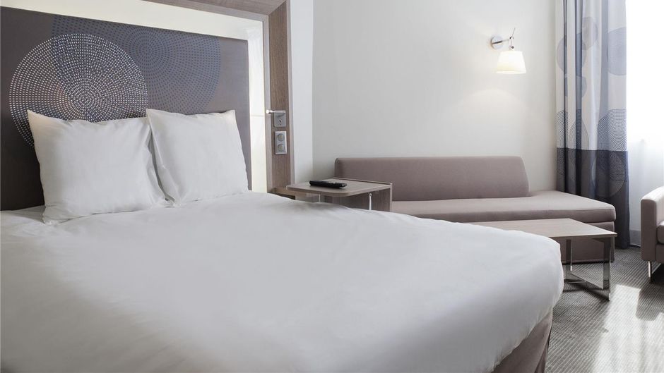 Novotel Toulouse Centre Wilson Room