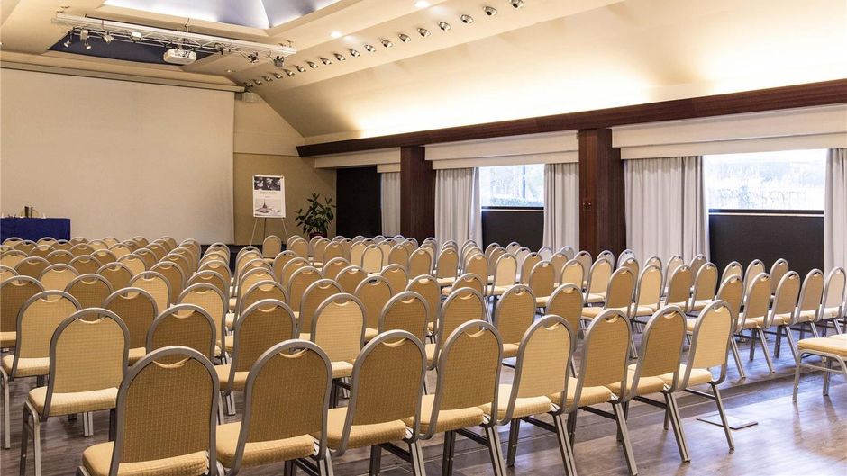 Mercure Eur Roma West Meeting