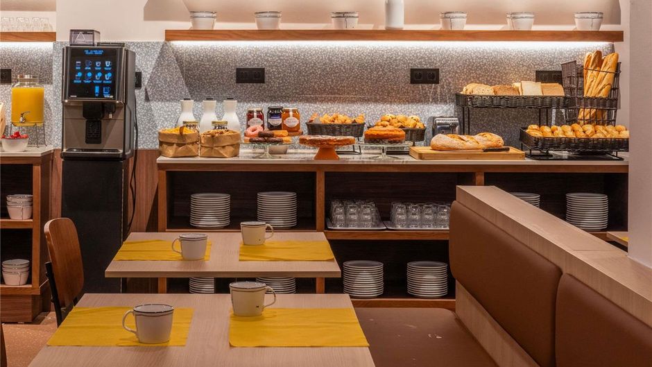 Ibis Styles Zaragoza Centro Restaurant