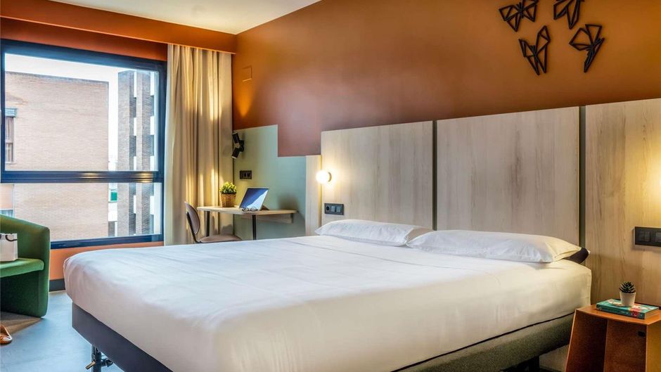 Ibis Styles Zaragoza Centro Room
