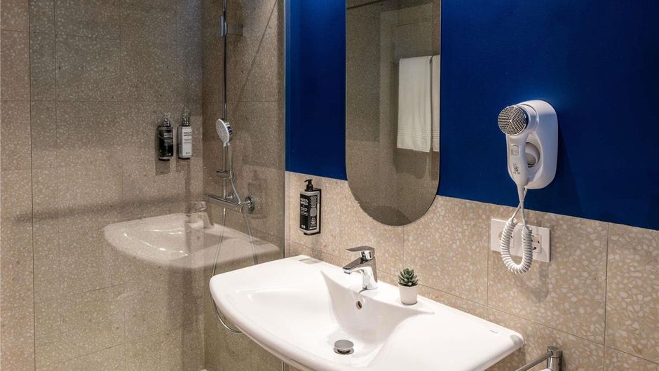 Ibis Styles Zaragoza Centro Room