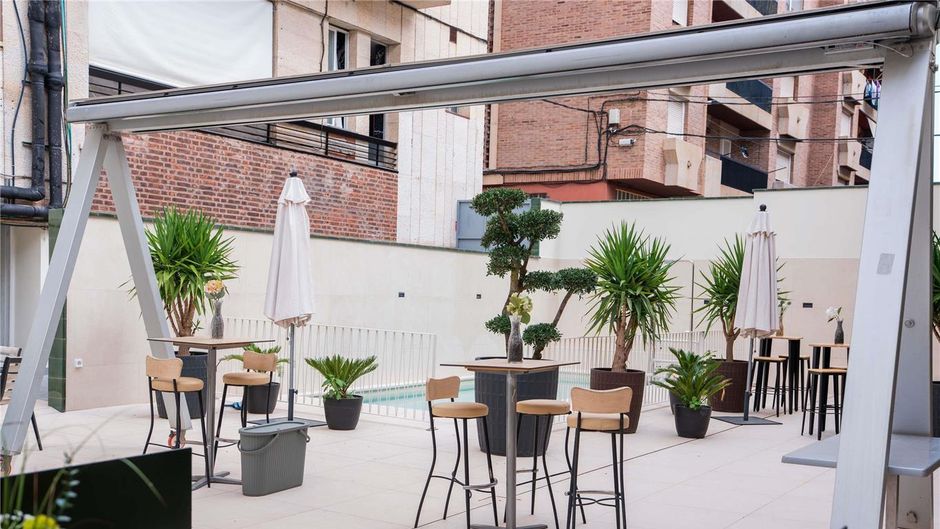 Ibis Styles Arnedo la Rioja Pool
