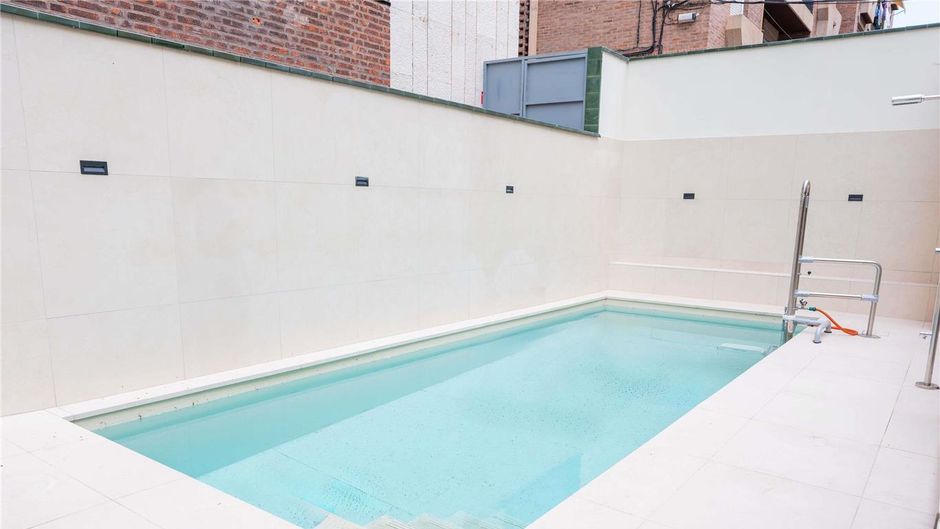 Ibis Styles Arnedo la Rioja Pool