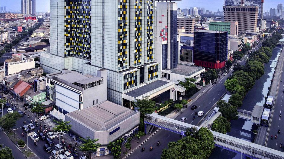 Grand Mercure Jakarta Harmoni Exterior