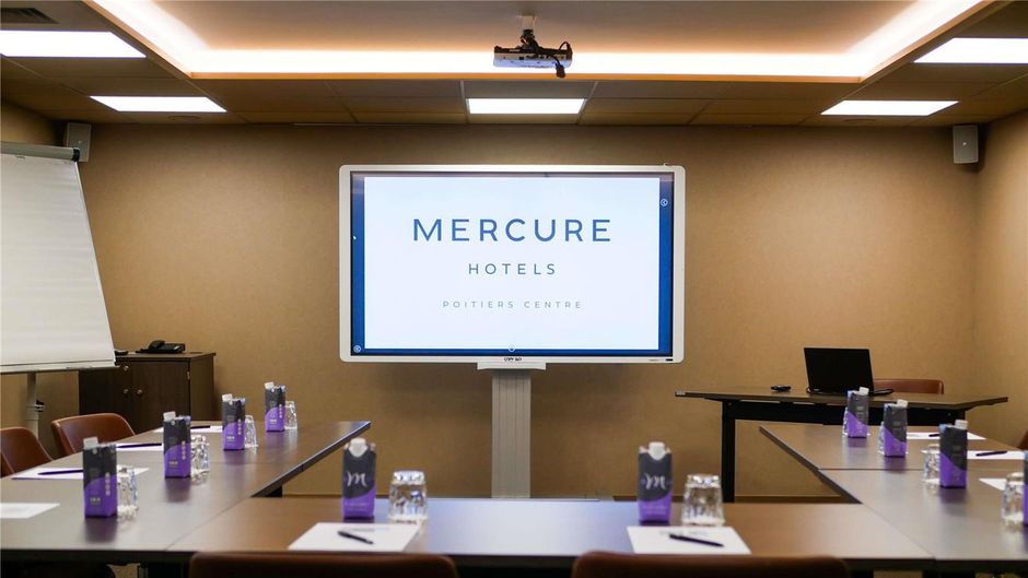 Mercure Poitiers Centre Meeting