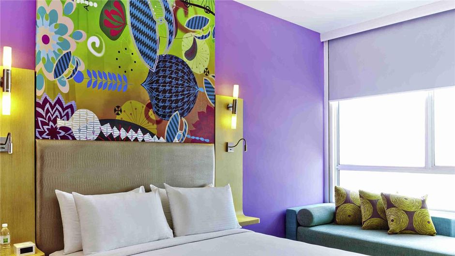 Ibis Styles KL Fraser Business Room
