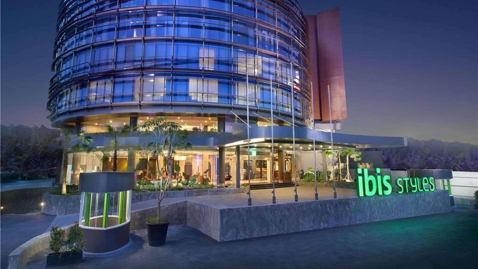 Ibis Styles Jakarta Airport Exterior