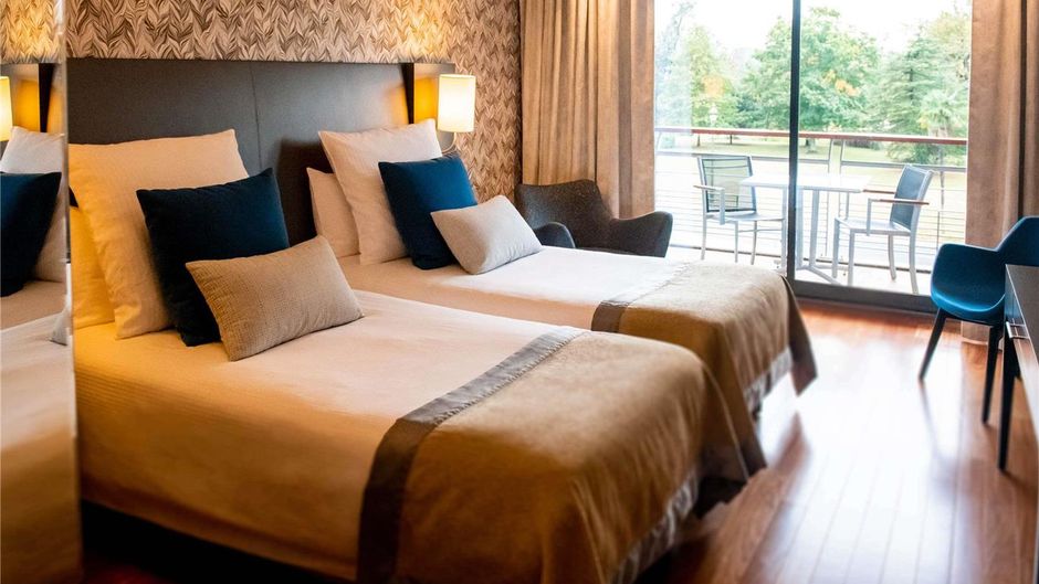 Hotel Parc Beaumont MGallery by Sofitel Room