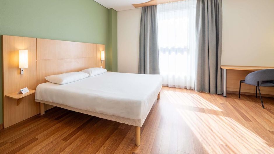 Ibis Kaunas Centre Hotel Room