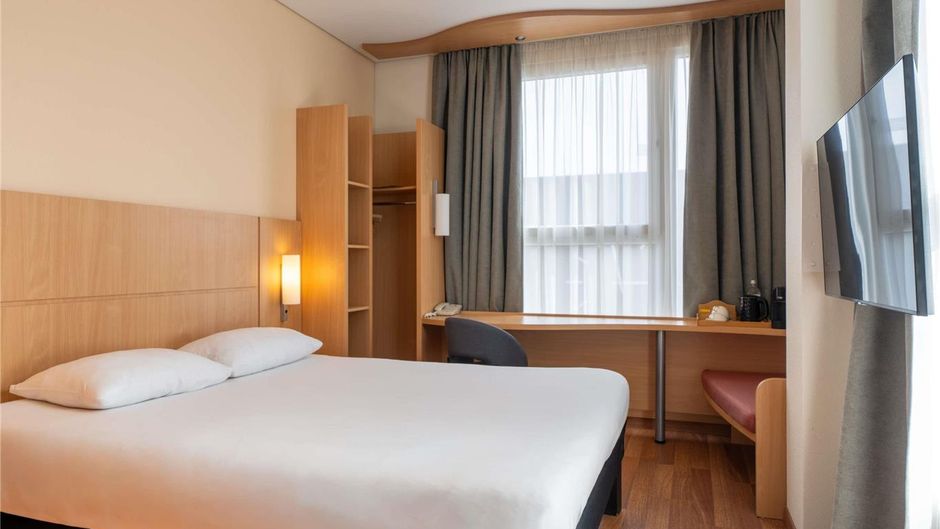 Ibis Kaunas Centre Hotel Room