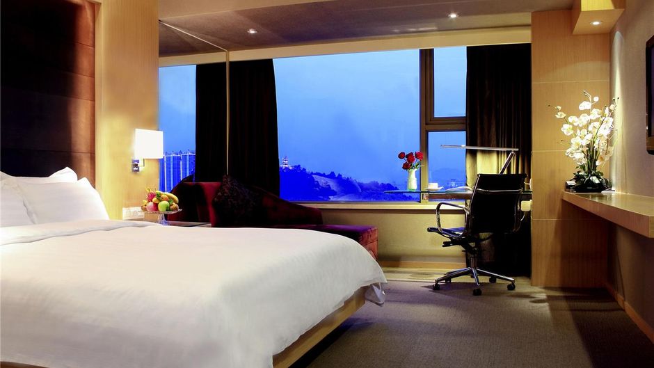 Grand Mercure Dongguan Humen by ACCOR Room