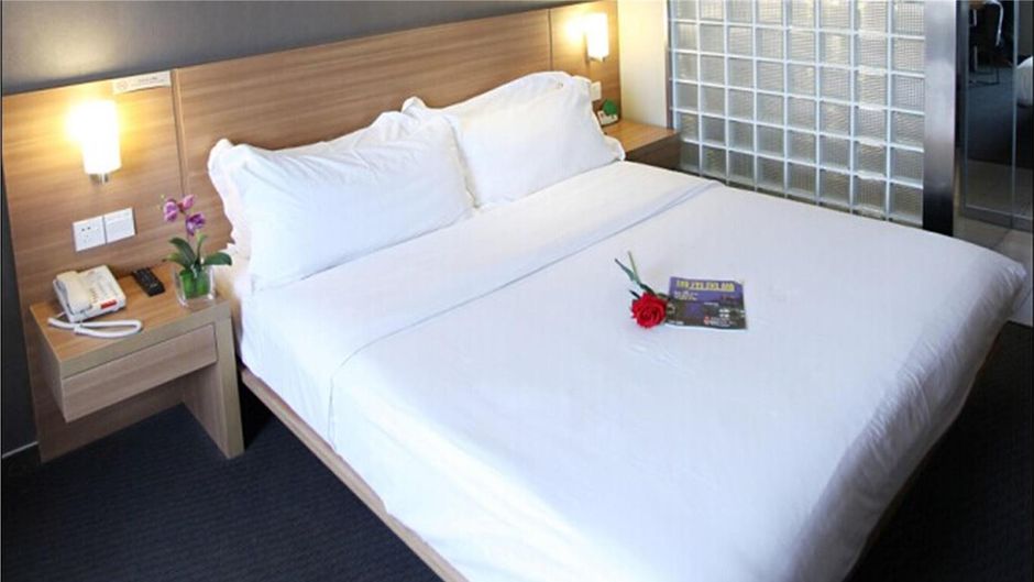 Ibis Yangzhou Wen Chang Attic Room