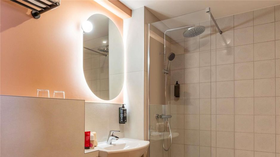 Ibis Styles Reims Centre Cathedrale Room