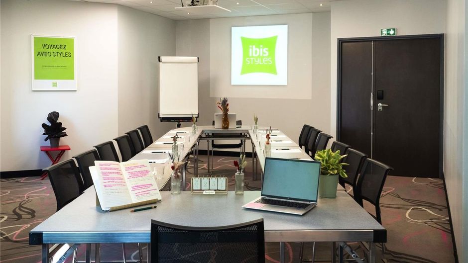 Ibis Styles Valence Romans TGV Meeting