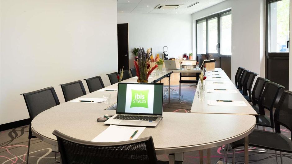 Ibis Styles Valence Romans TGV Other