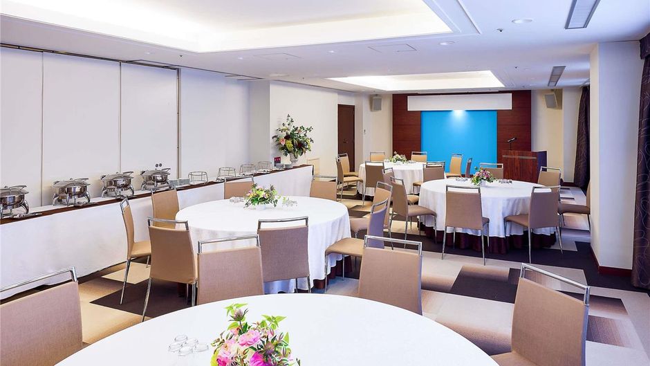 Mercure Okinawa Naha Meeting