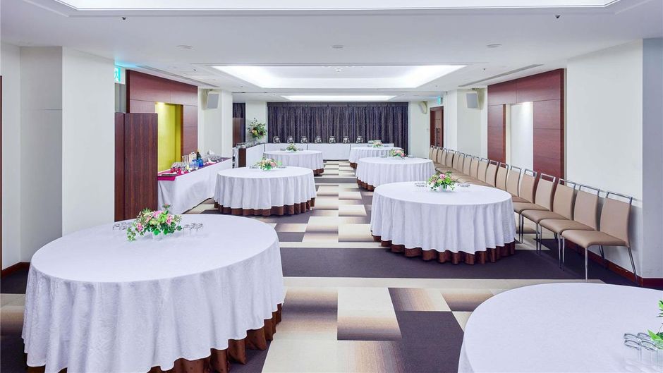 Mercure Okinawa Naha Meeting