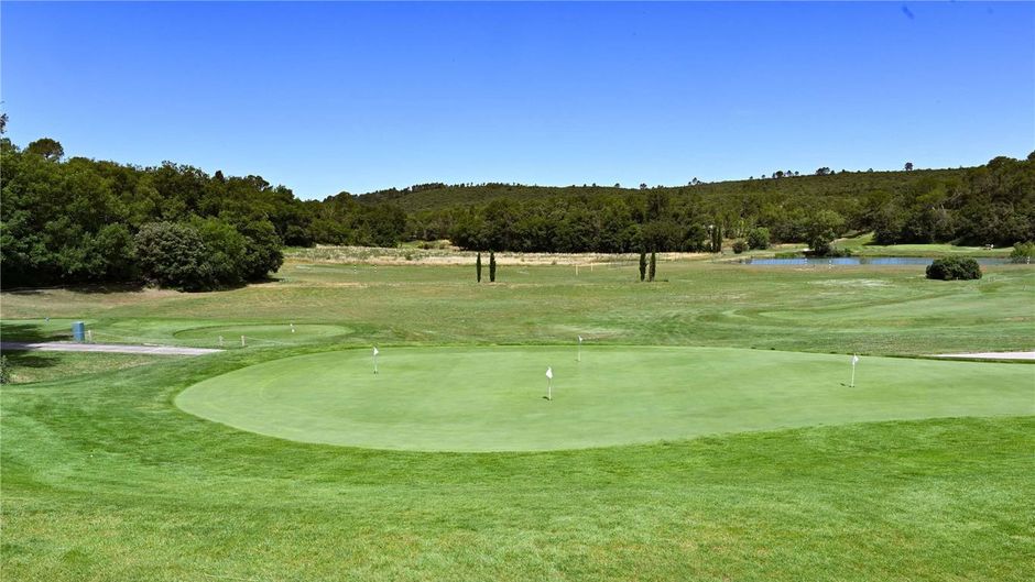 Mercure Brignoles Golf de Barbaroux Other
