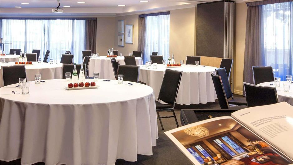 The Sebel Brisbane Meeting