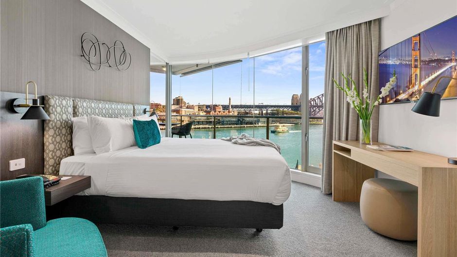 Pullman Quay Grand Sydney Harbour Exterior