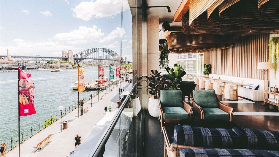 Pullman Quay Grand Sydney Harbour Exterior