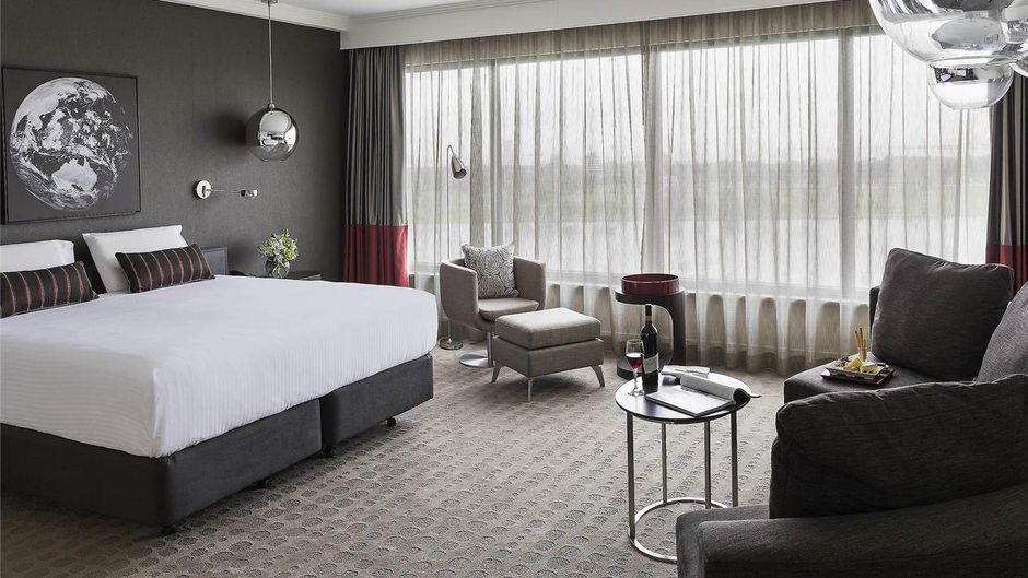 Pullman Melbourne Albert Park Room