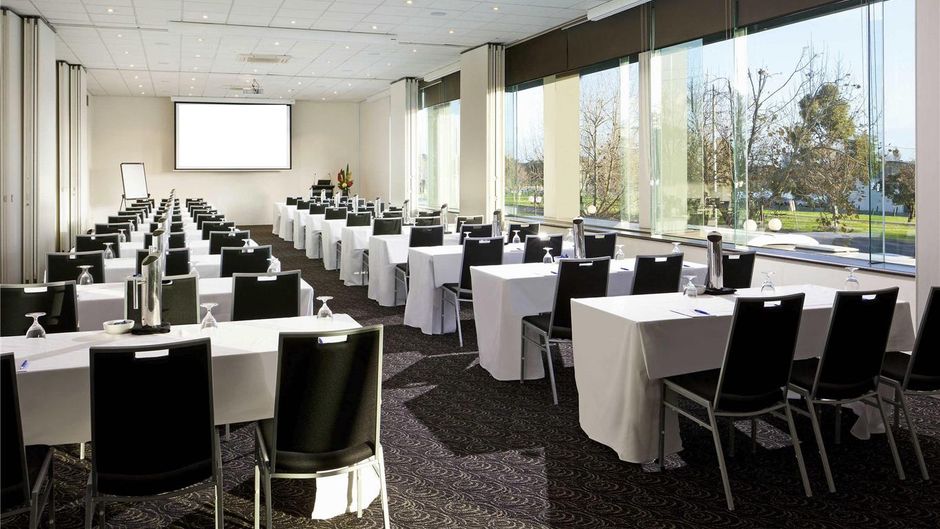 Pullman Melbourne Albert Park Meeting