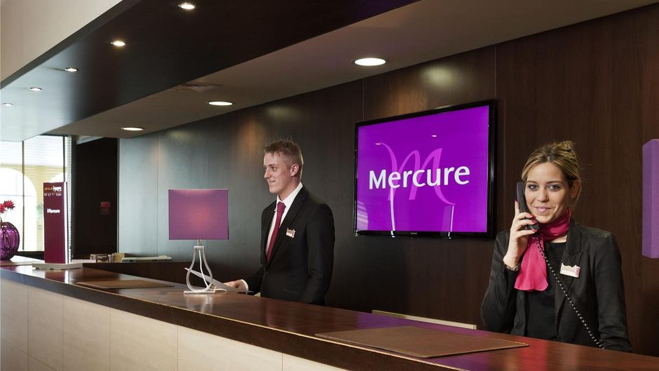 Mercure Paris Velizy Hotel Exterior