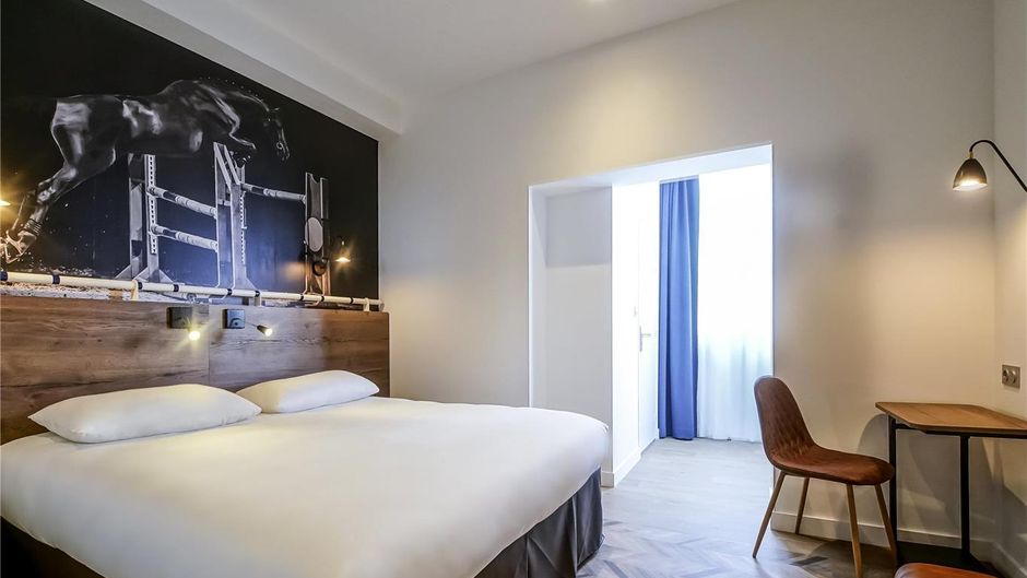 Ibis Styles Saumur Gare Centre Meeting
