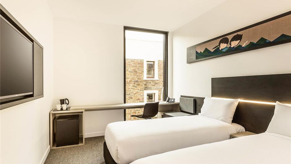Ibis Adelaide Room