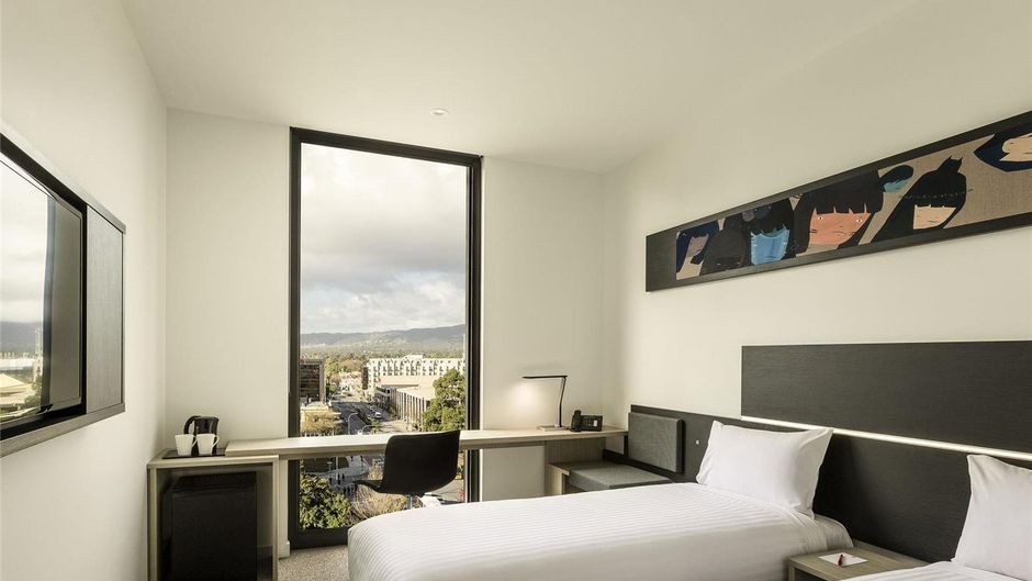 Ibis Adelaide Room